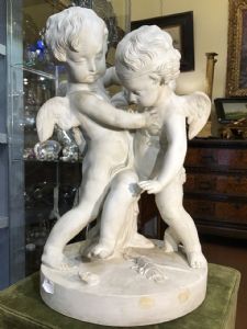 Putti in bisquit firmato PIGALLE h 40 cm